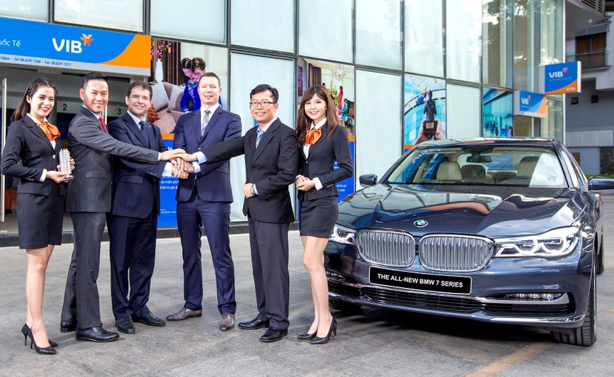 BMW và VIB ký thỏa thuận đối tác chiến lược cung cấp dịch vụ tài chính