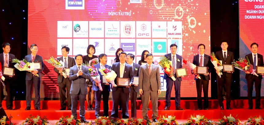 Nam A Bank vào top 500 doanh nghiệp lớn nhất Việt Nam