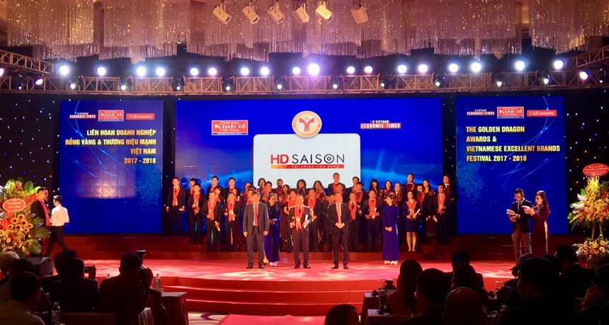 HD SAISON nhận giải thưởng Thương hiệu Mạnh Việt Nam