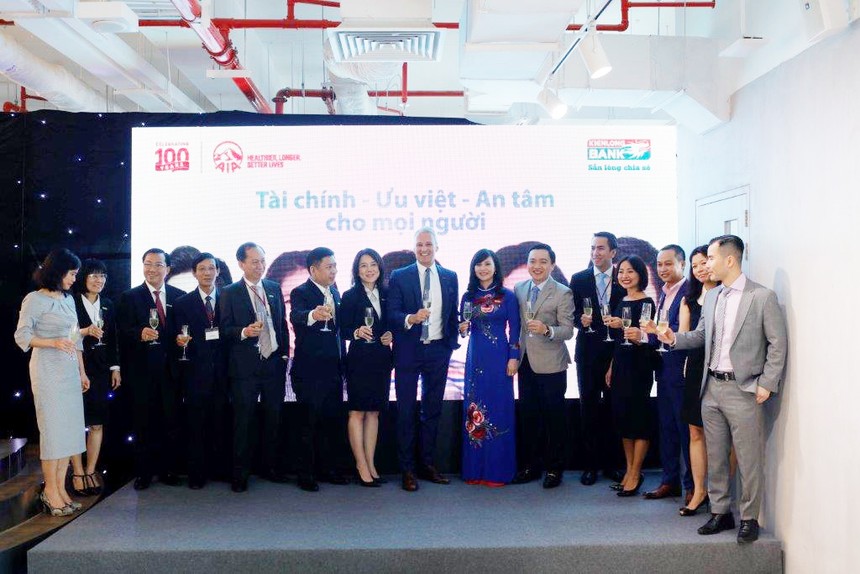 Kienlongbank bắt tay hợp tác với AIA Việt Nam 