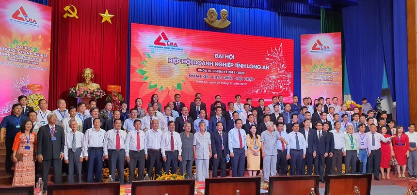 Ban chấp hành Hiệp hội Doanh nghiệp khóa III, nhiệm kỳ 2019 – 2024 tỉnh Long An ra mắt tại Đại hội