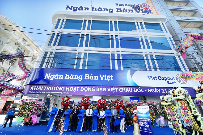 Ngân hàng Bản Việt mở rộng phòng giao dịch Châu Đốc