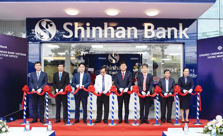 Ngân hàng Shinhan khai trương phòng giao dịch Thống Nhất tại thành phố Biên Hòa, tỉnh Đồng Nai.