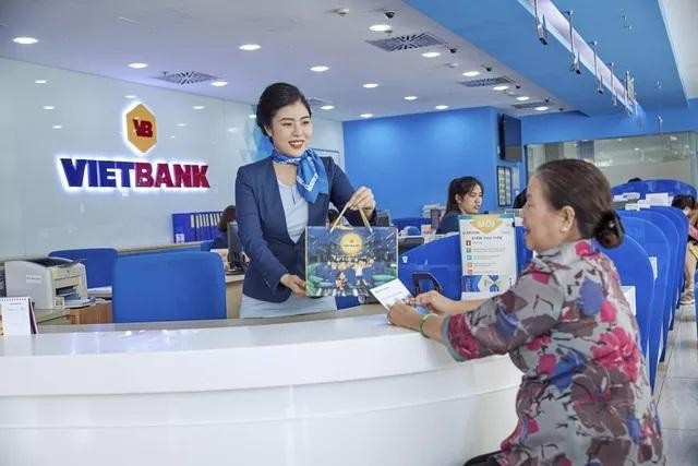 Gửi tiết kiệm tại VietBank được hoàn tiền, nhận quà