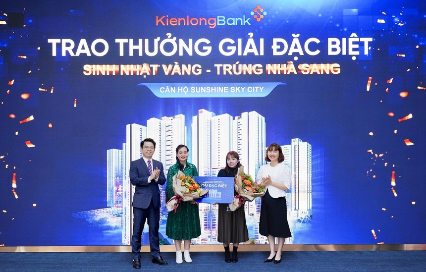 KienlongBank trao tặng căn hộ gần 5 tỷ đồng cho khách hàng may mắn