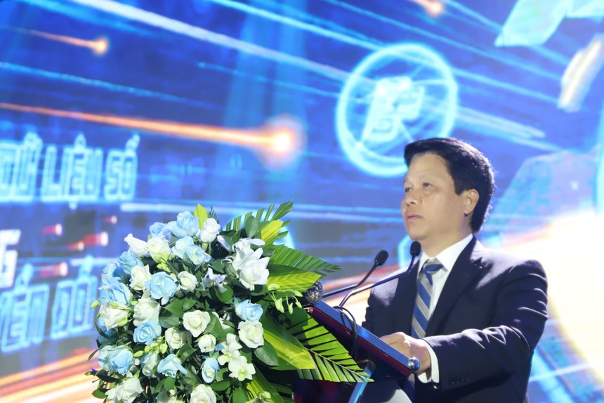 Ông Phạm Tiến Dũng, Phó thống đốc Ngân hàng Nhà nước phát biểu tại hội thảo.