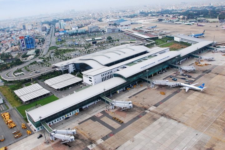 Sân bay Tân Sơn Nhất được ví như "gà đẻ trứng vàng" cho ACV