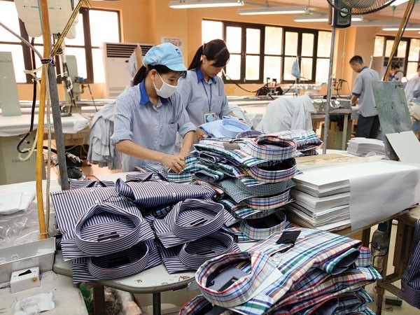 Vốn FDI đổ vào dệt may Việt Nam trong năm 2014  đạt 1,64 tỷ USD, bằng tổng mức đầu tư của toàn ngành trong gần 20 năm qua