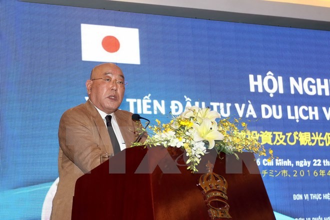 Cố vấn đặc biệt Thủ tướng Nhật Bản Iijima Isao phát biểu tại hội nghị. (Ảnh: Thanh Vũ/TTXVN)