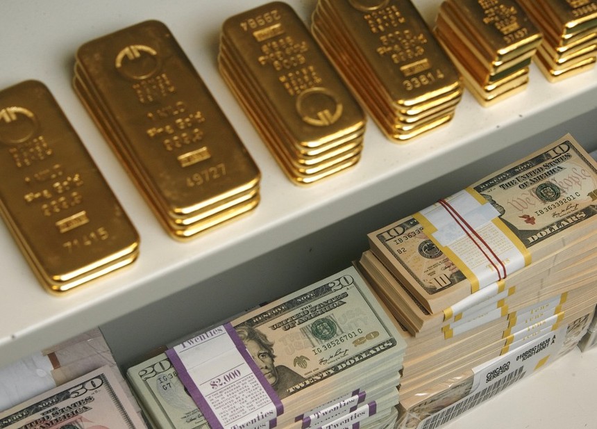 Sáng ngày 7/10, giá vàng chưa dừng rơi, về dần mốc 35 triệu đồng/lượng