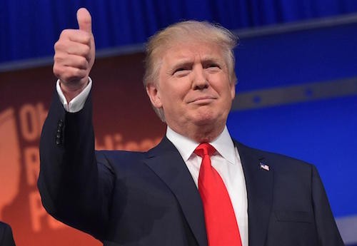 Donald Trump hứa hẹn sẽ hạn chế hàng Trung Quốc để thúc đẩy sản xuất tại Mỹ.