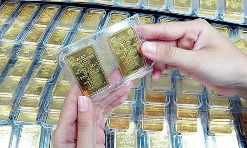 Một lần nữa Nghị quyết của Chính phủ lại yêu cầu Ngân hàng Nhà nước nghiên cứu giải pháp để huy động nguồn vàng, ngoại tệ trong dân.