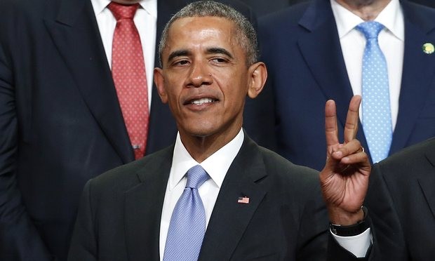 Tổng thống Obama được mời đi làm