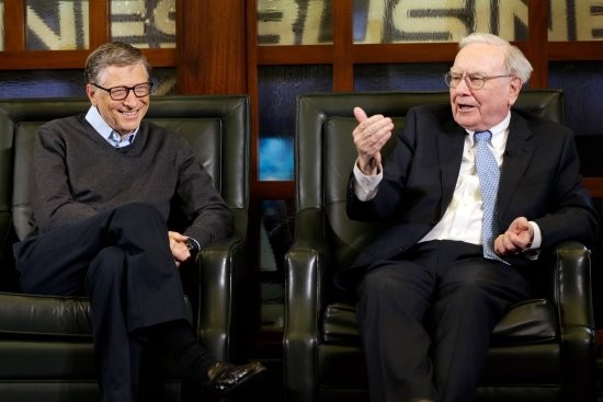 Bill Gates viết thư Valentine cho Warren Buffett