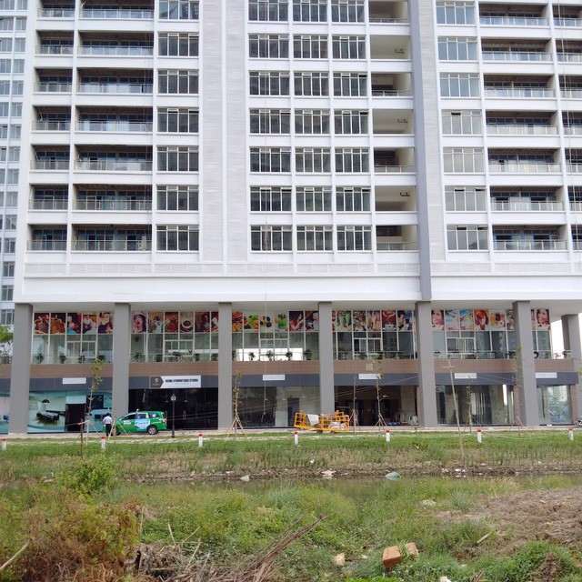 Dự án cao ốc căn hộ - thương mại - dịch vụ PetroVietNam Landmark do PVC Land làm chủ đầu tư.