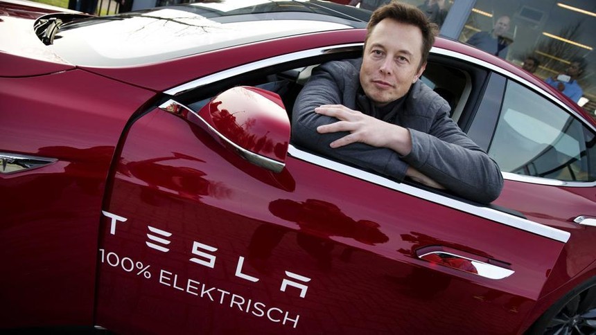 Sau cuộc thăm dò “gây bão” Twitter, Elon Musk nhanh tay bán hơn 5 tỷ USD cổ phiếu Tesla