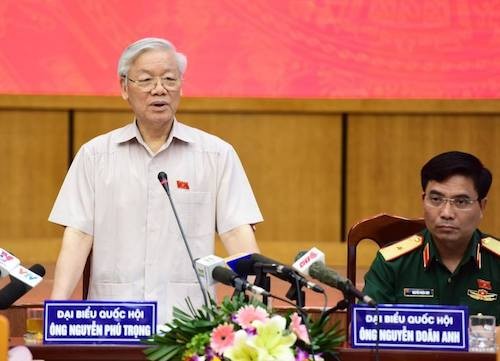 Tổng bí thư Nguyễn Phú Trọng phát biểu tại cuộc tiếp xúc cử tri. Ảnh: Giang Huy