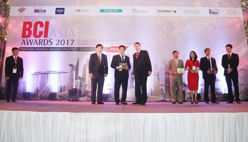 Tập đoàn Novaland vinh dự nhận giải giải thưởng BCI Asia Awards 2017 - Top 10 Chủ đầu tư Bất động sản tốt nhất Việt Nam 2017 