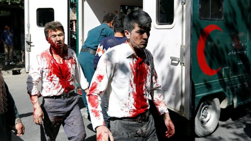 Đánh bom xe gần đại sứ quán Đức ở Afghanistan, 80 người chết