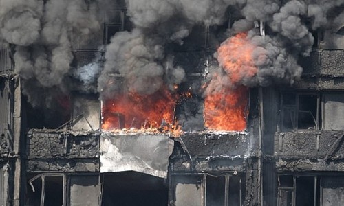 Hình ảnh đầu tiên bên trong chung cư ở London sau khi lửa tàn