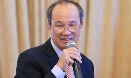 Ông Dương Công Minh ứng cử vào Hội đồng quản trị Sacombank. 