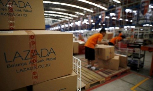 Lazada đã nhận hơn 2 tỷ USD đầu tư từ Alibaba. Ảnh: Reuters