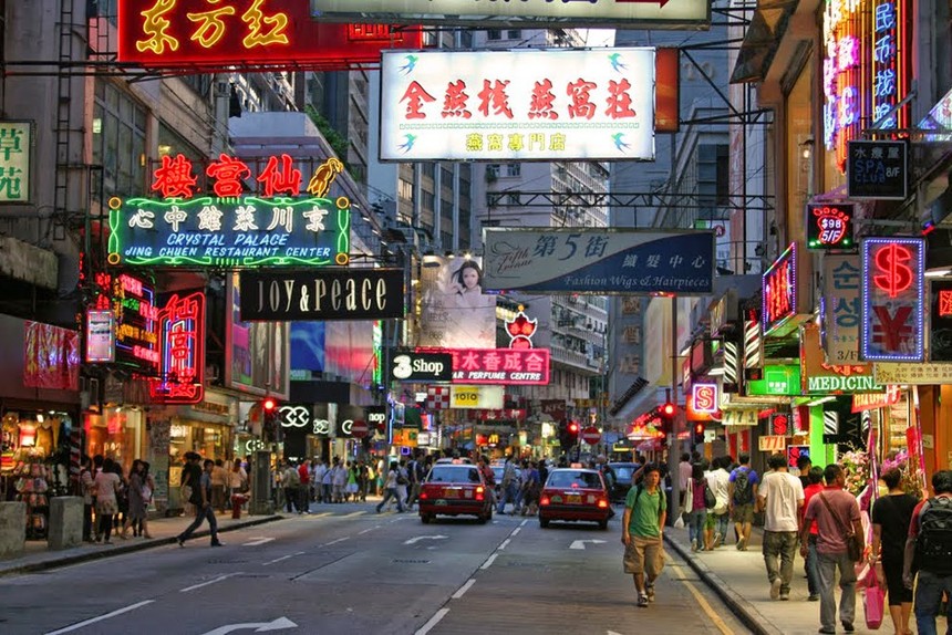Cuộc chiến ngôn ngữ ở Hong Kong giữa tiếng Quảng Đông và phổ thông