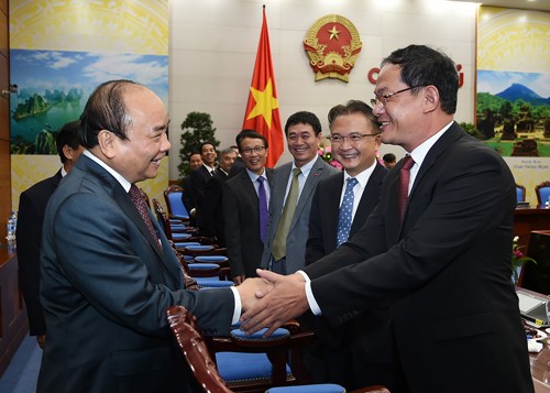 Thủ tướng chúc mừng các đồng chí được Đảng, Nhà nước giao nhiệm vụ làm Trưởng cơ quan đại diện của Việt Nam ở nước ngoài.