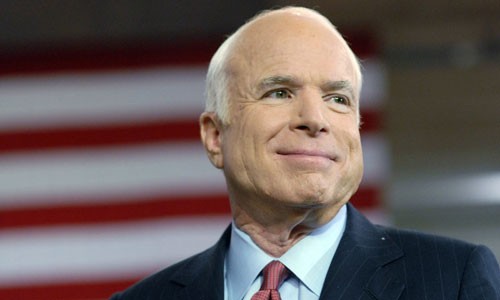 John McCain trong chiến dịch tranh cử năm 2008. Ảnh: NPR.