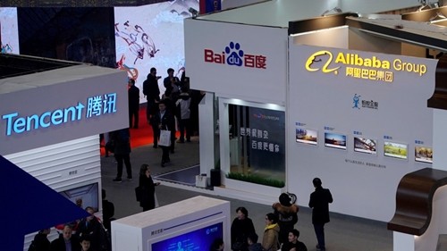 Gian hàng của các công ty công nghệ Trung Quốc tại một sự kiện. Ảnh: SCMP