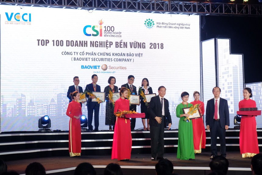 Chứng khoán Bảo Việt (BVSC) được vinh danh trong Top 100 doanh nghiệp bền vững 2018