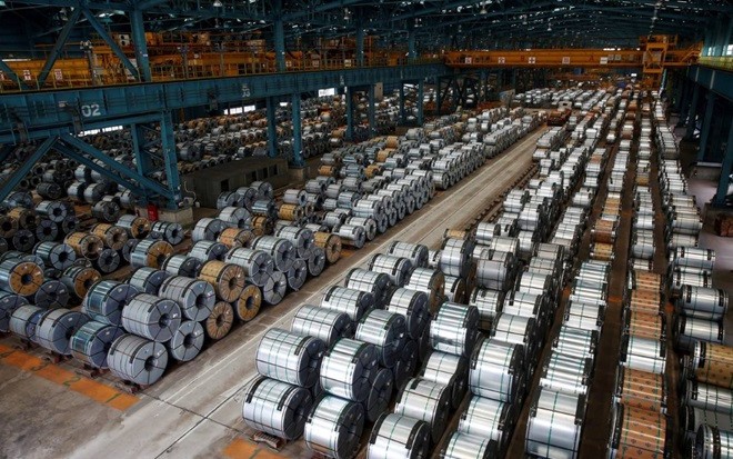 Theo Bộ Công Thương, hàng hóa nhôm Trung Quốc bán phá giá thời gian qua gây thiệt hại đáng kể cho ngành sản xuất trong nước. Ảnh: Reuters.