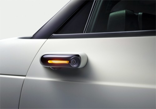 Gương chiếu hậu của Honda E là camera thay vì gương kiểu truyền thống và tích hợp cả đèn xi-nhan.