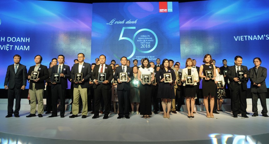 Các doanh nghiệp được vinh danh trong Top 50 Công ty kinh doanh hiệu quả nhất Việt Nam.