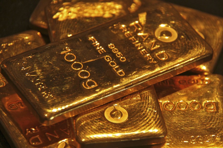 Giá vàng hôm nay ngày 20/8: Vàng SJC trong nước giảm 100.000 đồng/lượng