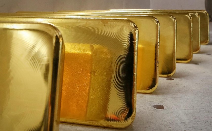 Giá vàng hôm nay ngày 4/1: Giá vàng tăng thêm 300.000 đồng/lượng