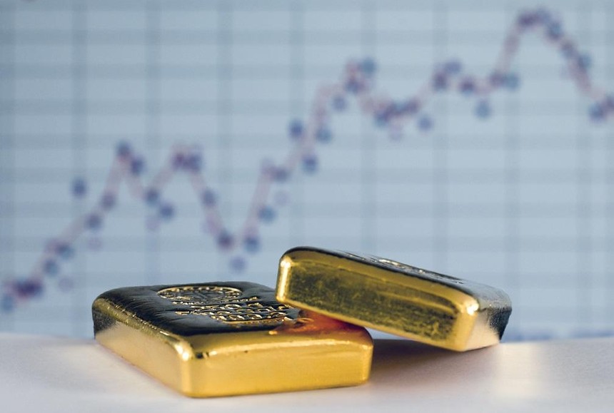 Giá vàng hôm nay ngày 12/1: Giá vàng trong nước tăng ngược chiều thế giới