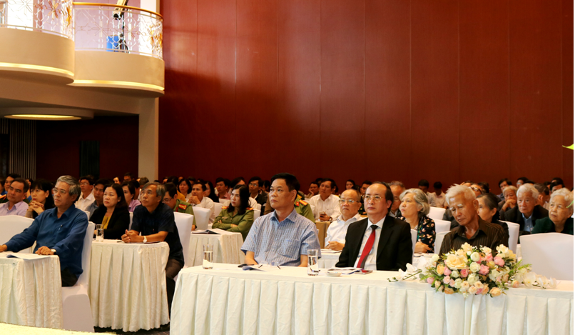 Hội nghị có sự tham dự của lãnh đạo tỉnh Phú Yên cùng đông đảo các cán bộ sở ngành, địa phương trong tỉnh.