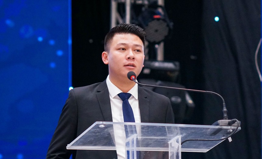 Ông Nguyễn Hào Hiệp, nhà sáng lập của First Real sẽ rút lui khỏi vị trí điều hành Công ty từ ngày 22/5
