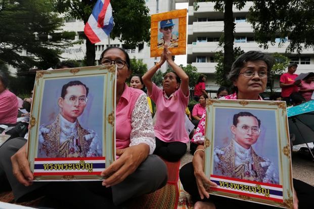 Chứng khoán Thái Lan biến động vì sức khỏe của nhà vua
