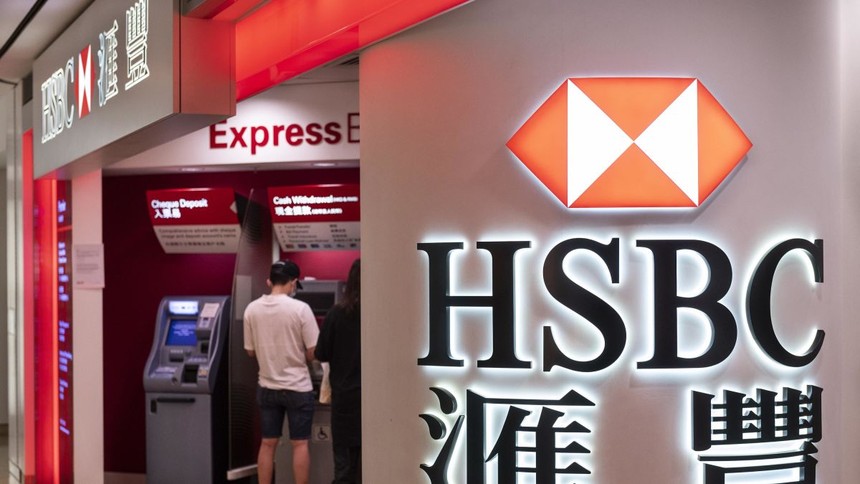 HSBC: Cổ đông lớn cứu giá cổ phiếu