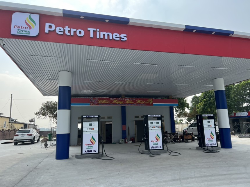 Petro Times (PPT): Sở hữu loạt bất động sản khủng, gửi tiết kiệm nhiều nhưng đi vay cũng nhiều