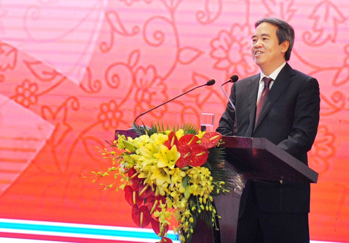 Thống đốc Ngân hàng Nhà nước Nguyễn Văn Bình phát biểu tại Hội nghị triển khai nhiệm vụ kinh doanh 2015 của Vietinbank