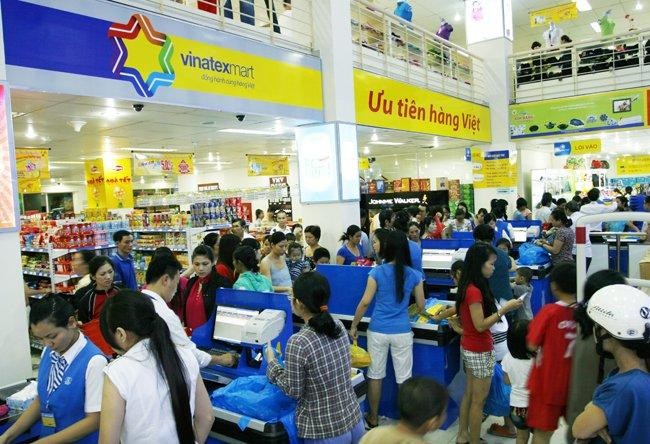 Vingroup đã trở thành chủ sở hữu mới của toàn bộ hệ thống chuỗi siêu thị Vinatexmart với 39 cửa hàng đang hoạt động trên 19 tỉnh thành trong cả nước