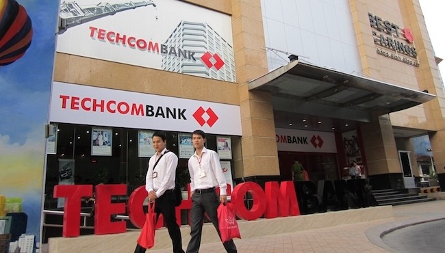 Chia một lần cổ tức 3 năm, cổ đông hiện hữu Techcombank trúng lớn