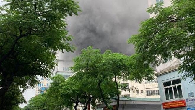 Hà Nội: Lại xảy ra cháy lớn ở Núi Trúc