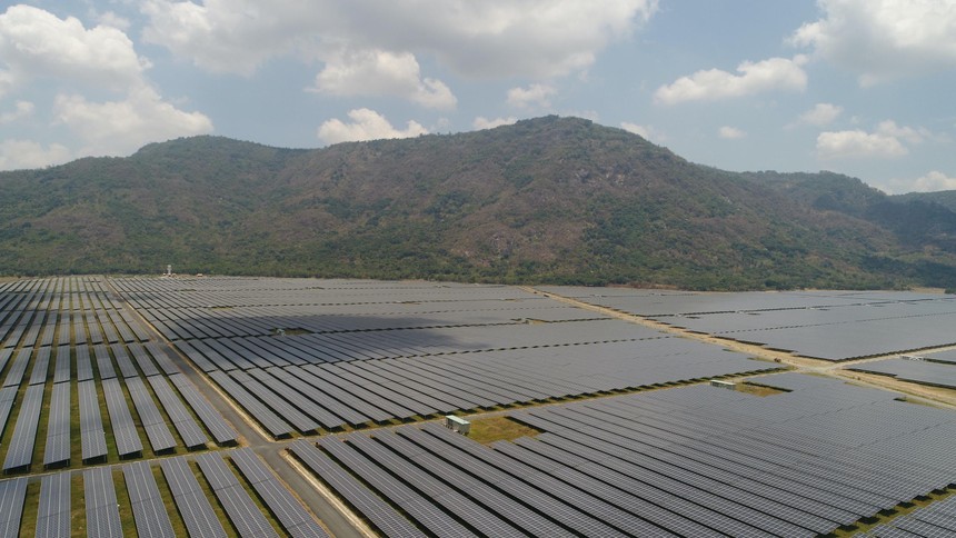 Nhà máy Điện mặt trời Sao Mai - công suất 210MWp tại Tịnh Biên - An Giang. 