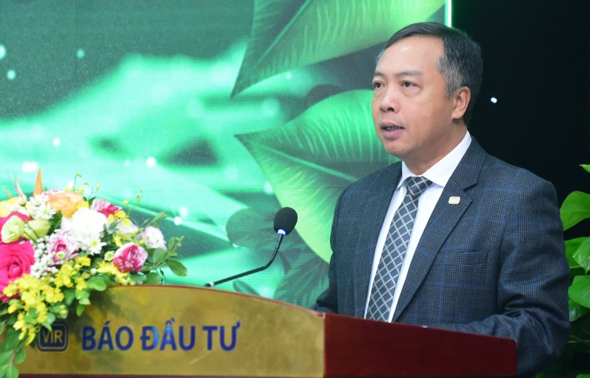 Ông Lê Trọng Minh, Tổng biên tập Báo Đầu tư phát biểu tại hội thảo. Ảnh Dũng Minh.
