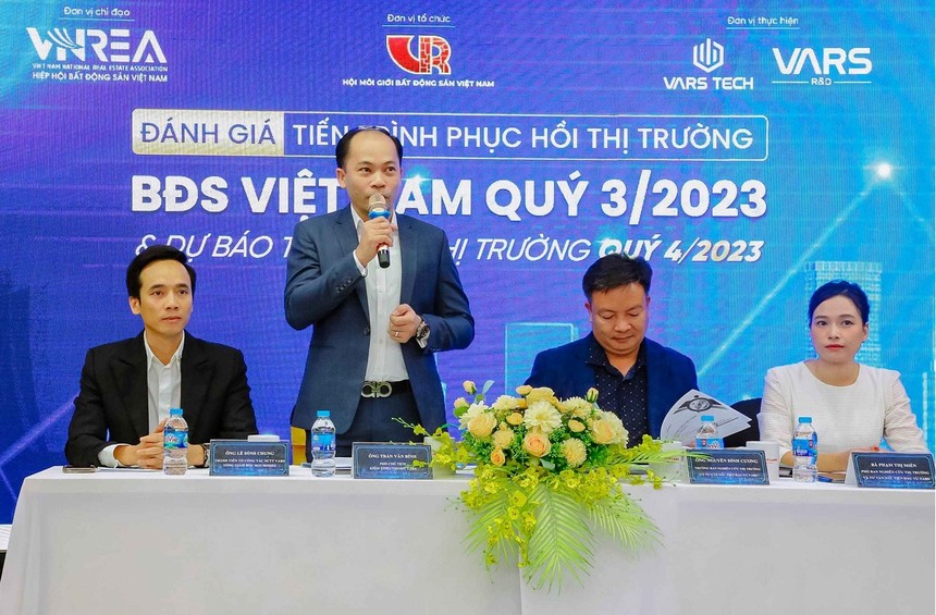 Hội môi giới bất động sản Việt Nam (VARS): Nhiều phân khúc, khu vực đã vượt “đáy"