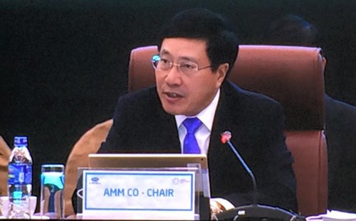 Phó Thủ tướng, Bộ trưởng Ngoại giao Phạm Bình Minh phát biểu khai mạc Hội nghị liên Bộ trưởng Ngoại giao-Kinh tế APEC. Ảnh: VGP